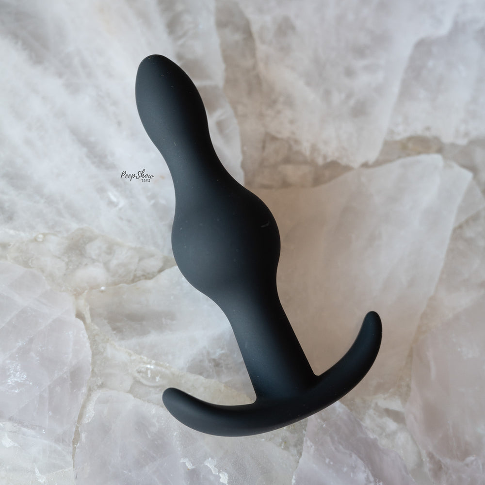 anal plug show Butt Plugs: What They Are for and How to Use Them main image 0
