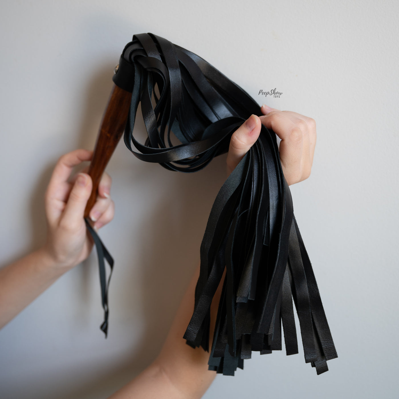 Wooden Handle + Leather Flogger - Hamilton Park Electronics