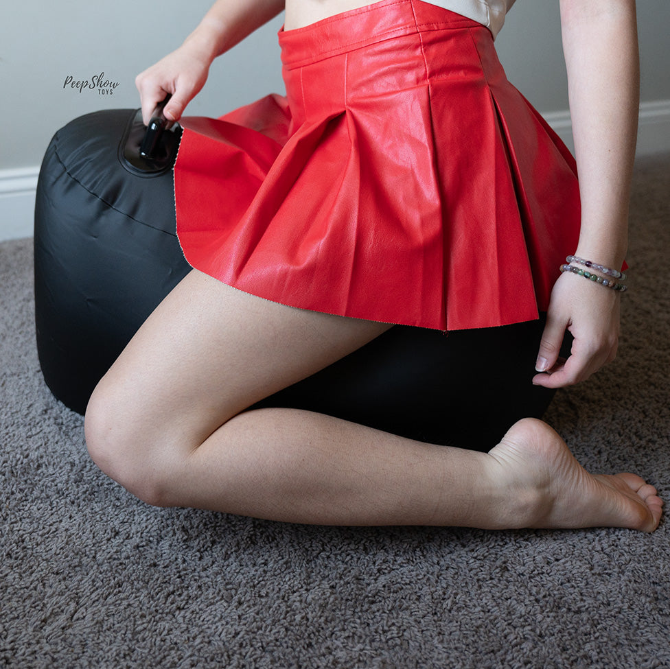 Body Dock Inflatable Love Seat Blow-Up Mount with Silicone Dildo