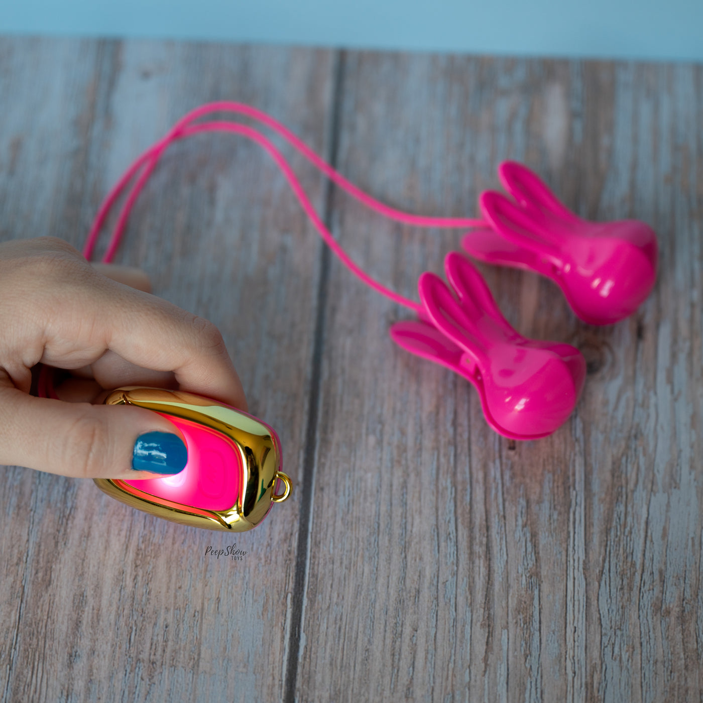 Molli Vibrating Nipple Clamps - Hamilton Park Electronics