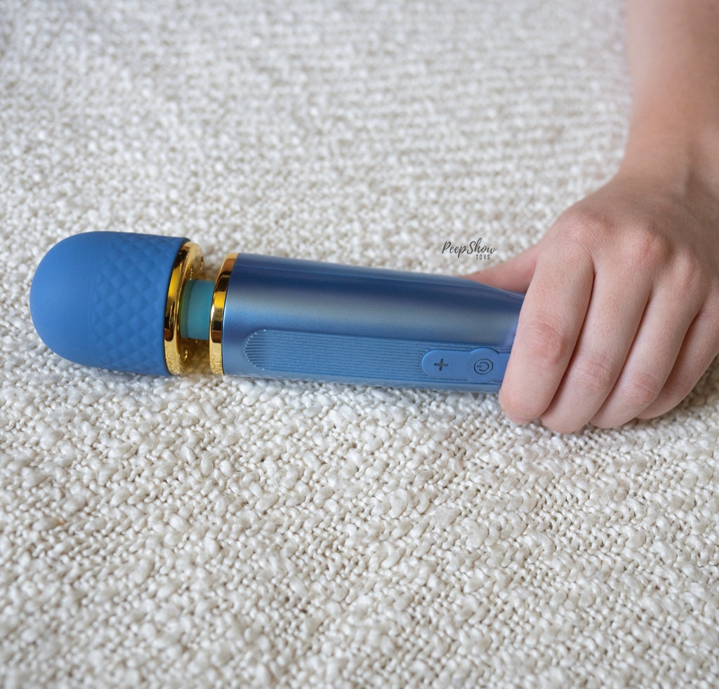 Pretty Love Super-Power Wand, Hands-Free Bundle - Hamilton Park Electronics