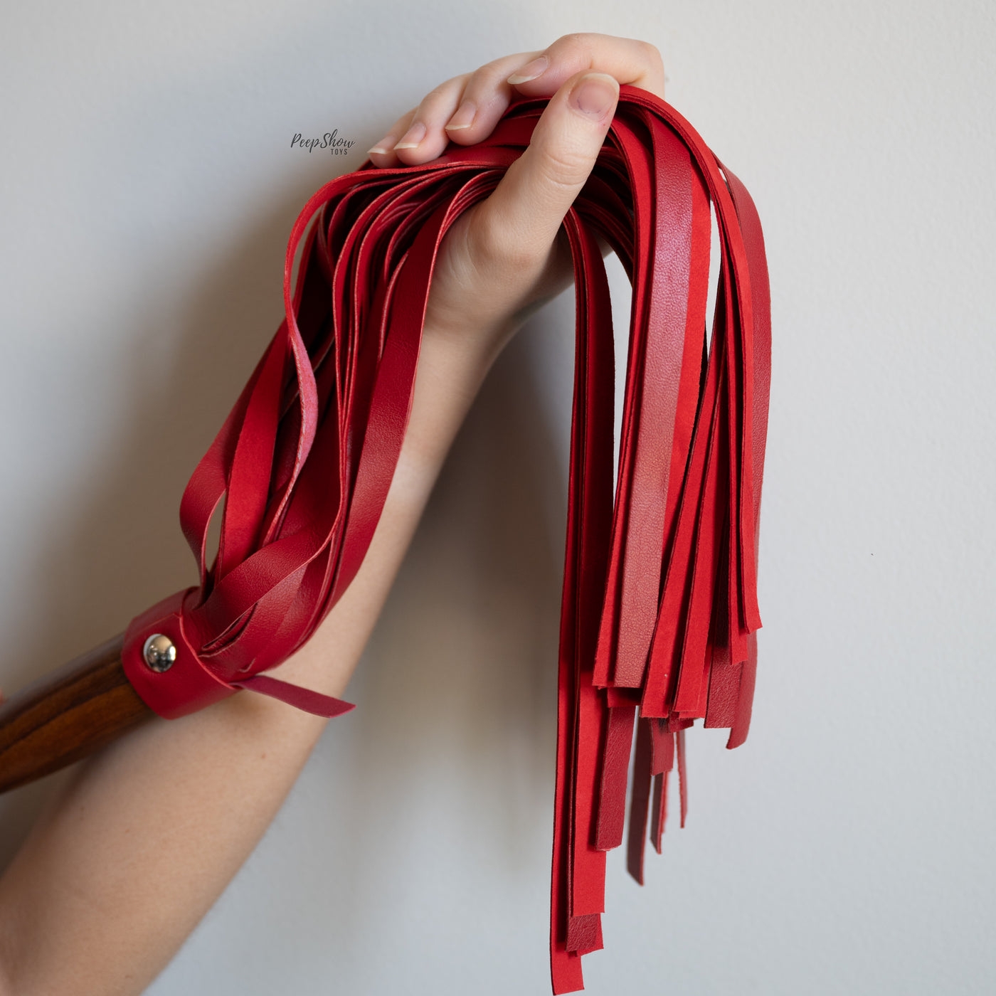 Wooden Handle + Leather Flogger - Hamilton Park Electronics