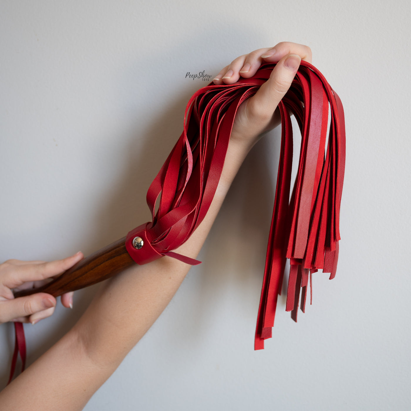 Wooden Handle + Leather Flogger - Hamilton Park Electronics