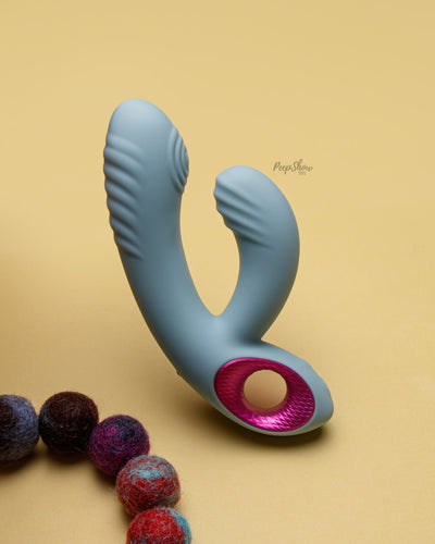 FemmeFunn Cora Rabbit Vibrator with G-Spot Pulsation - Hamilton Park Electronics
