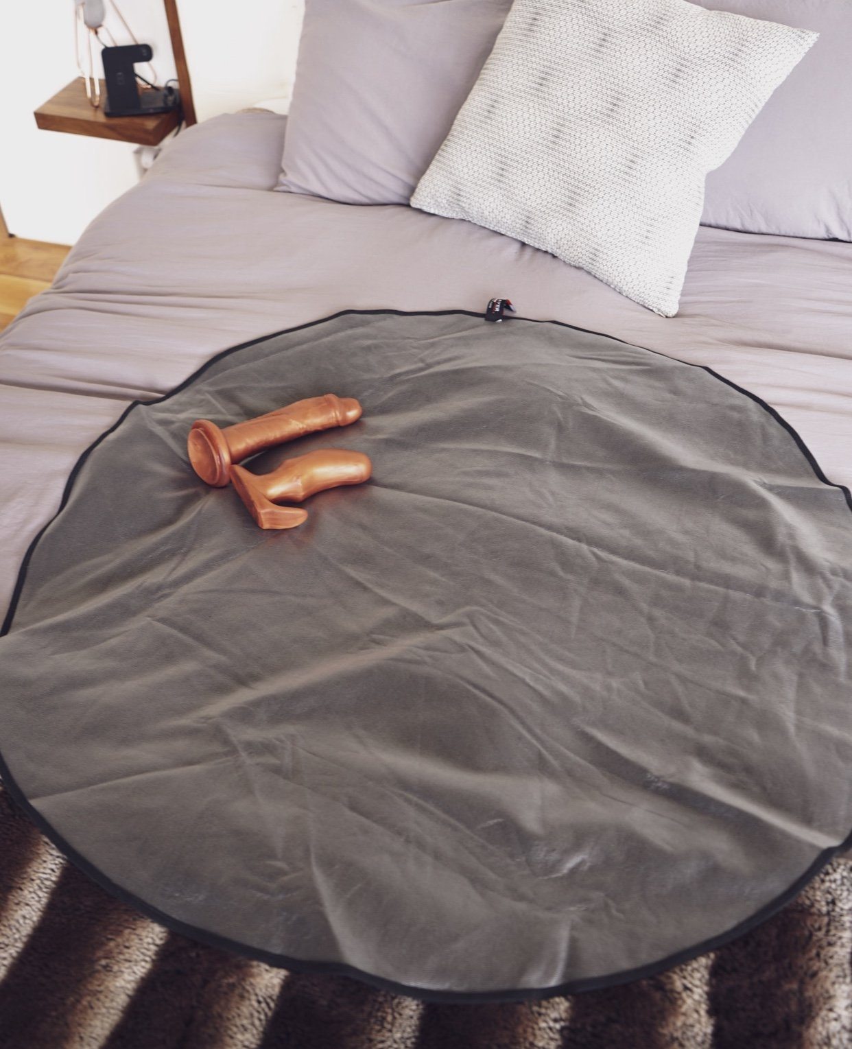 The Layer Organic Fleece Sex Blanket & Sheet Protector - Hamilton Park Electronics