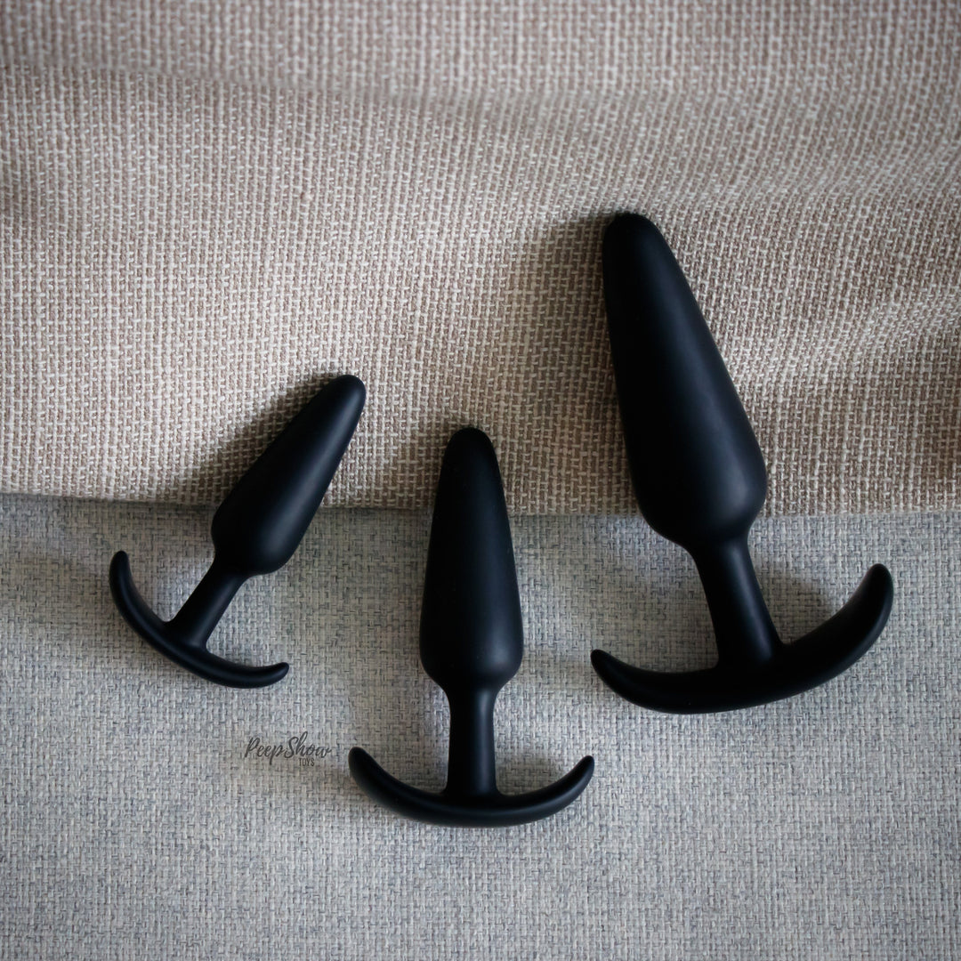 3-Plug Anal Trainer Silicone Butt Plug Kit - 3 Gradual Sizes Hamilton Park Electronics 3-Plug Anal Trainer Silicone Butt Plug Kit - 3 Gradual Sizes Hamilton Park Electronics