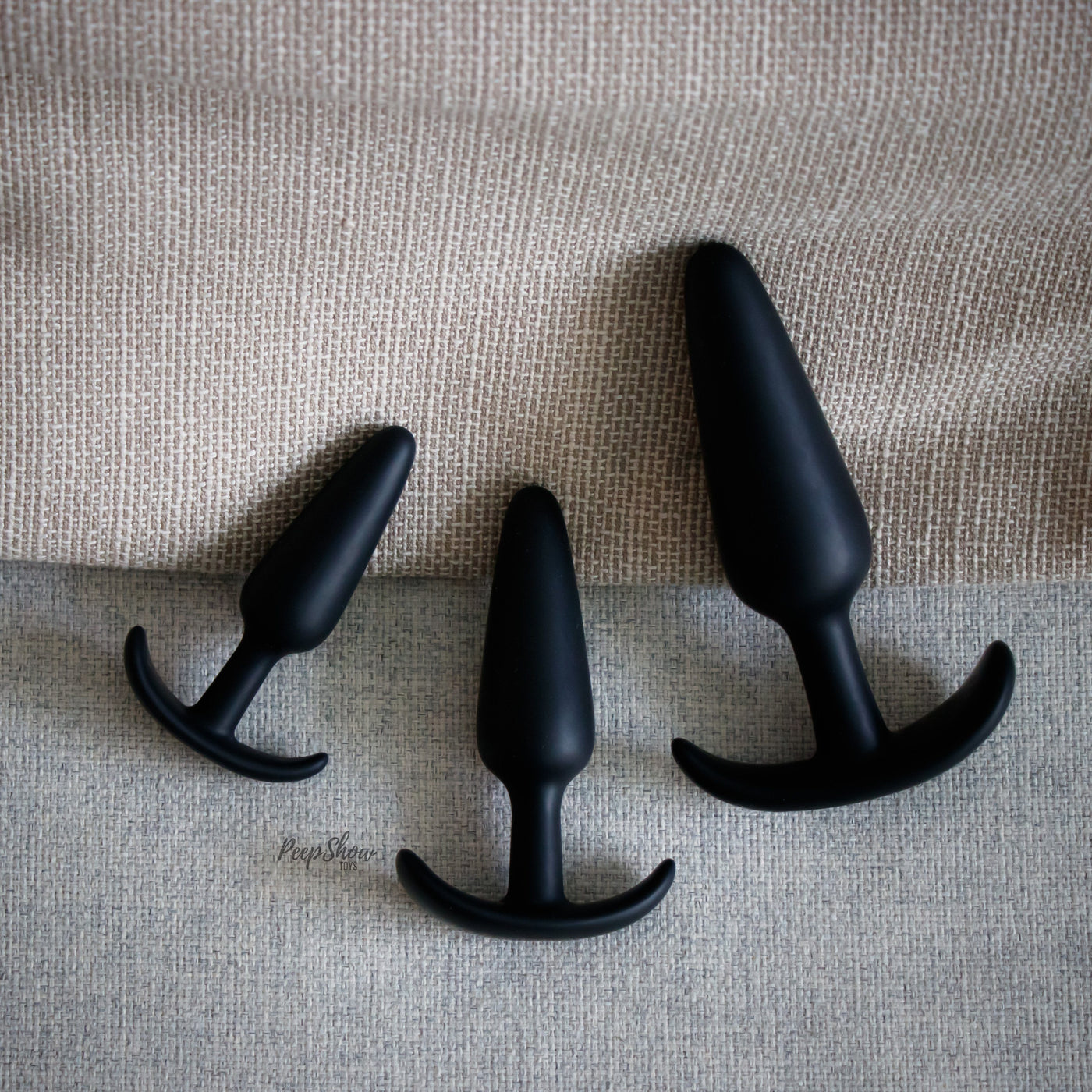 3-Plug Anal Trainer Silicone Butt Plug Kit - 3 Gradual Sizes Hamilton Park Electronics 3-Plug Anal Trainer Silicone Butt Plug Kit - 3 Gradual Sizes Hamilton Park Electronics