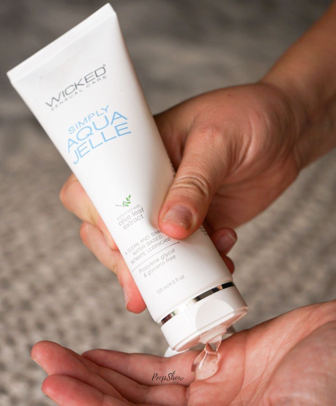 Wicked Simply Aqua Jelle Thick Water-Based Lubricant with Aloe - Hamilton Park Electronics