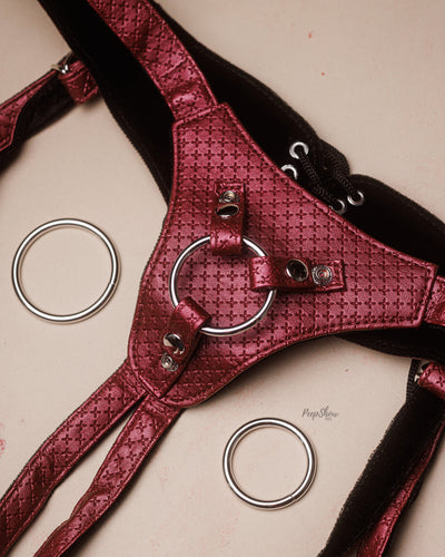 CalExotics Her Royal Harness Regal Queen Strap-On Harness - Hamilton Park Electronics