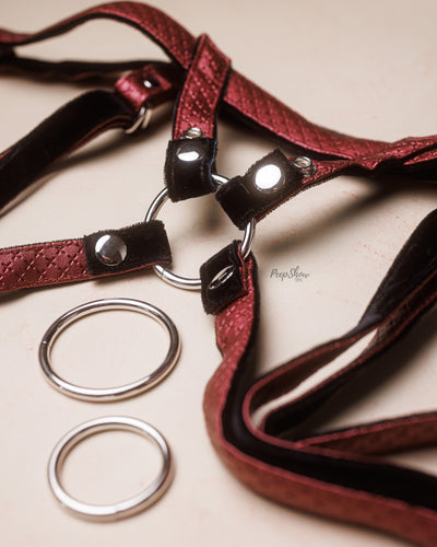 CalExotics Her Royal Harness Regal Duchess Strap-On Harness - Hamilton Park Electronics